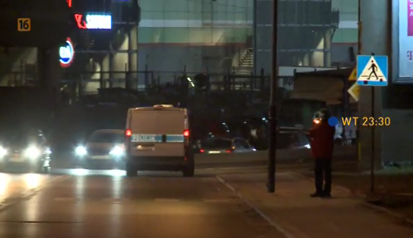 Nowi biegli w sprawie domniemanego wykorzystania nastolatki przez policjanta.